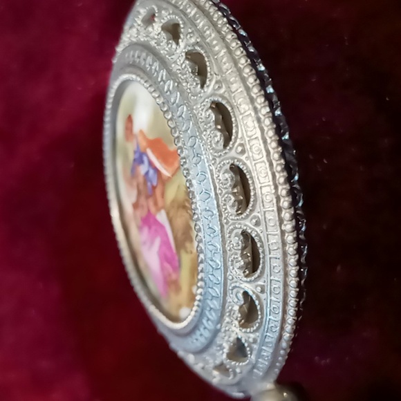 Vintage Limoges Fragonard Mini/Petite/Purse Mirror With Scene Of Courting Couple - Picture 9 of 12